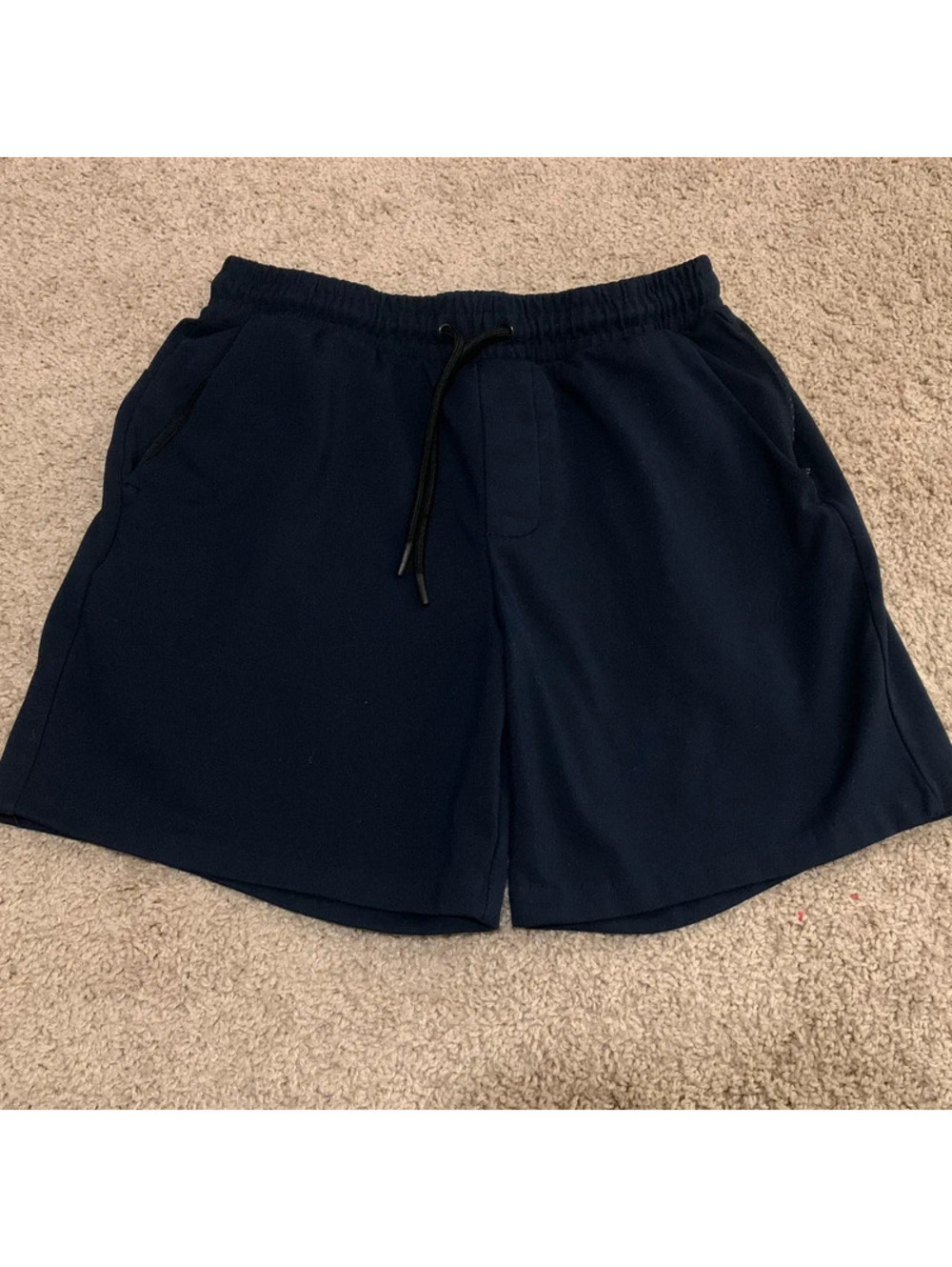 Old Navy Active Men’s Shorts - Small - Navy Shorts - Zipper Pockets - Gym Shorts